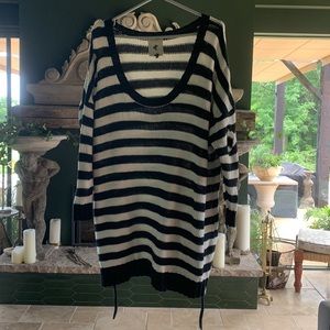 ONE TEASPOON OVERSIZED BLACK & WHITE STRIPED SWEATER WOMENS S/M